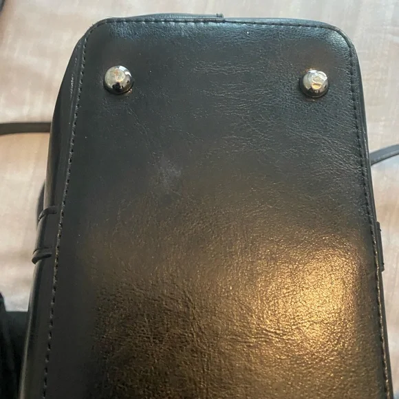 Bostanten  ladies leather computer tote bag. - Picture 6 of 8